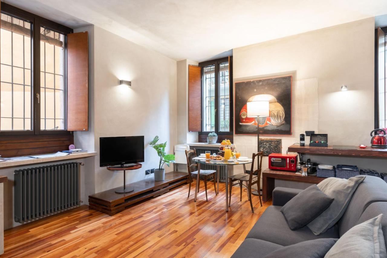 Il Garbo Apartments And Suite Верона Экстерьер фото
